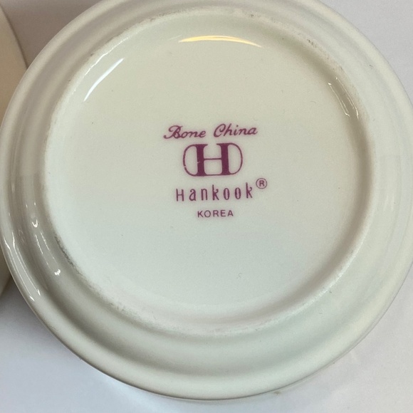 Bone China Hankook Korea - Picture 8 of 13